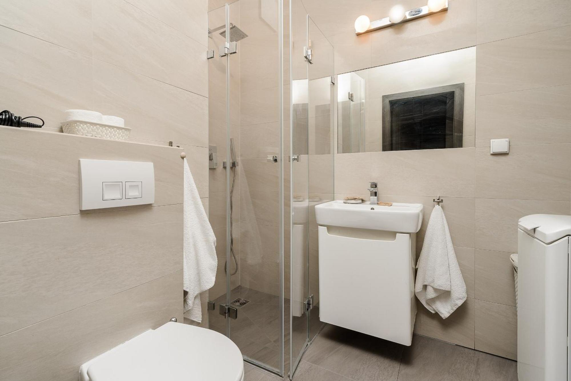 P&O Serviced Apartments Siedmiogrodzka III Warsaw Exterior photo